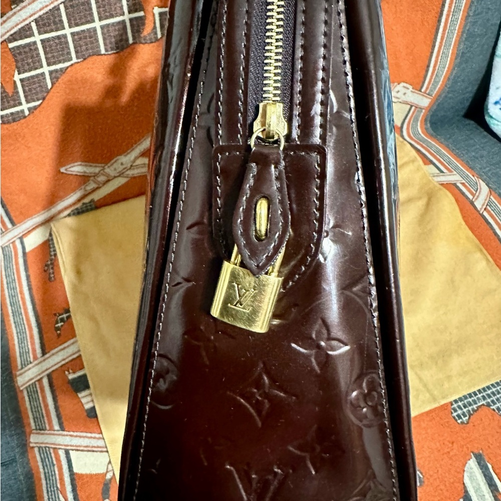 Louis Vuitton Purple Satchel Elegant Structured Design - Picture 6 of 15